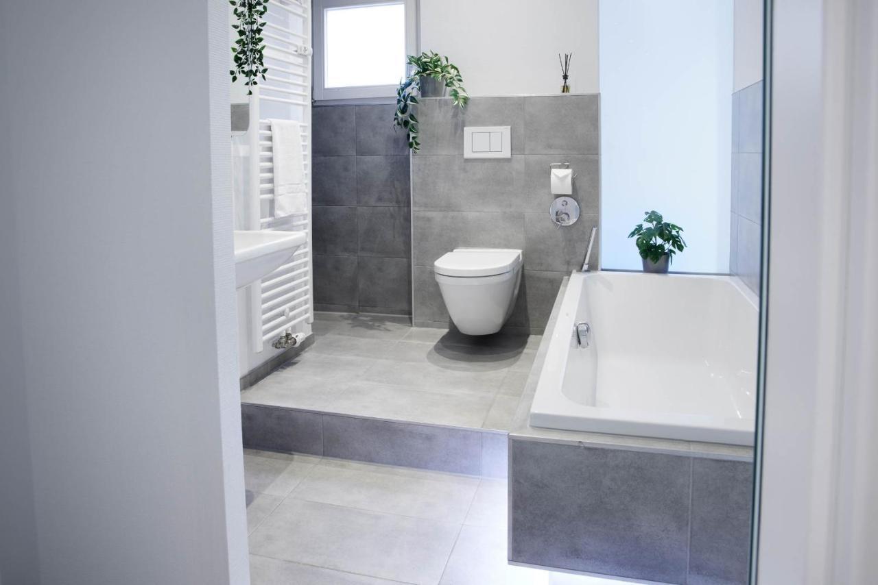 Design City Apartment, Modern, Ebenerdig, Top Lage Вайнхайм Екстериор снимка